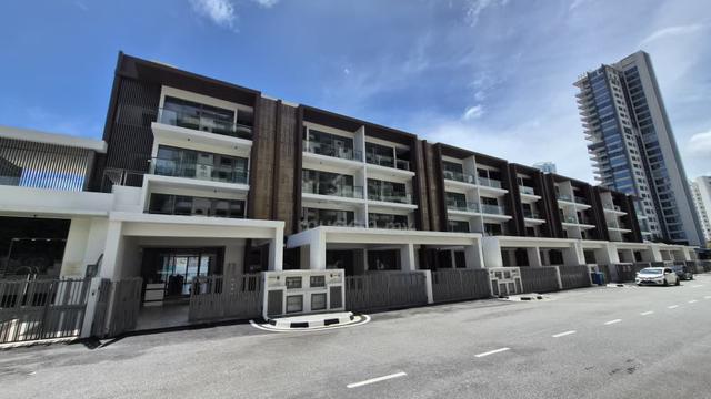 Luxury Duplex Villa Hinai Heights, Penang For Rent 1
