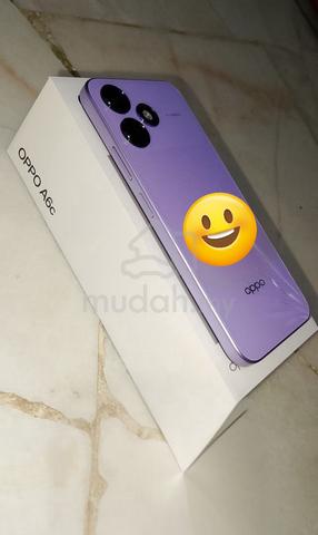 Oppo A6C 64gb 4G  - photo 2 of 6