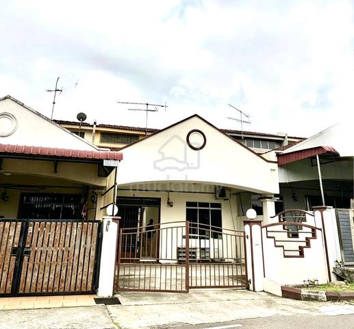 Sales-Tmn Matahari 1storey Terrace House 1