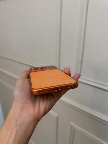 iphone 17pro max 1tb - photo 2 of 6