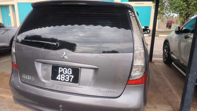 2008 Mitsubishi GRANDIS 2.4 FACELIFT (A) - 2