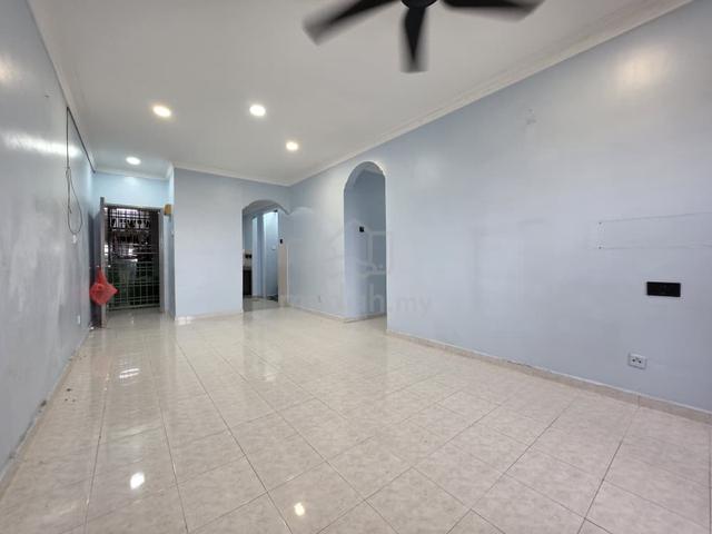 Idaman Senibong Apartment 1