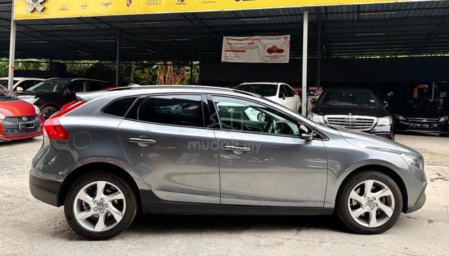 2016 Volvo V40 2.0 CROSS COUNTRY T5 🎉 LIMITED STO - 3