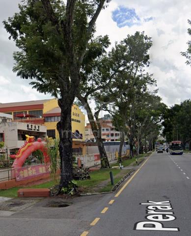 Georgetown 2 storey Bungalow Facing Busy Mainroad 1