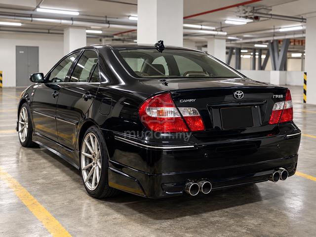 URGENT SALE - Toyota Camry 2.0 VVT-i 2002 - 4