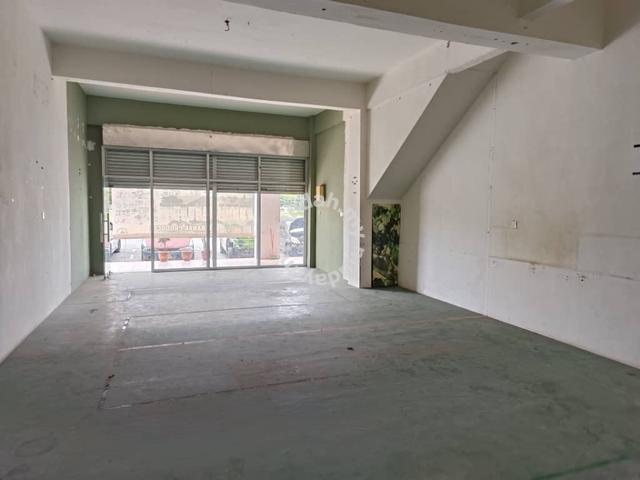 Uni Central Samarahan Shoplot (Ground Floor) FOr Rent 1