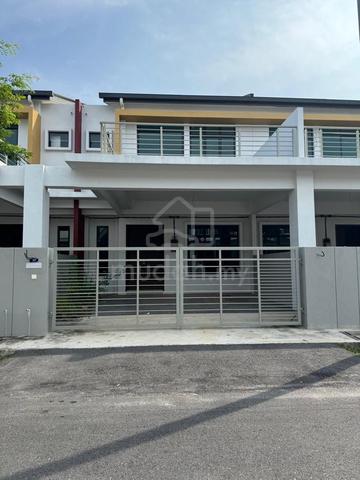 Freehold Double Storey Terrace Taman Krubong Heights 1
