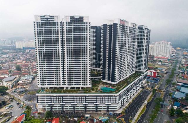 KL Traders Square Residences 1