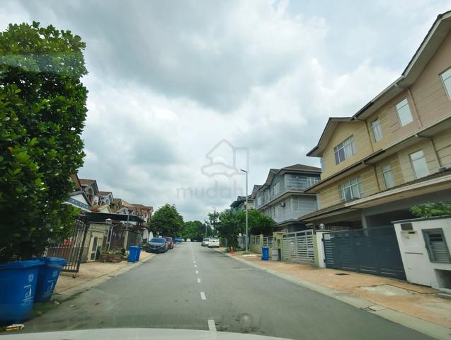 Jalan Kuning Padi U9@ Subang Sejahtera 1