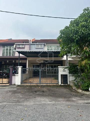 2-Storey Taman Pelangi Semenyih 2 β Next to Surau, Extended Kitchen 1