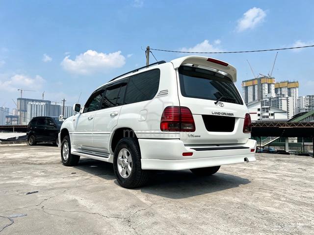 03/09 Toyota LANDCRUISER 4.2 OTR W/O INS & R/TAX - 2