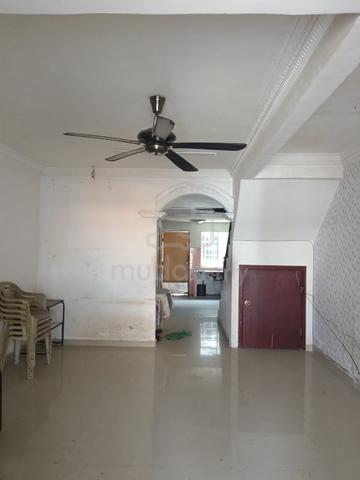 Taman West Country Seksyen 5 Bandar Baru Bangi {Full Loan Sebulan 1180 1