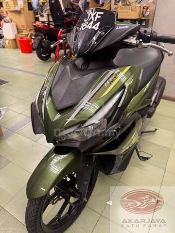 yamaha NVX  155 v2 1644  standard - photo 2 of 8
