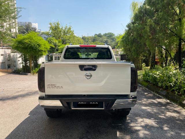 2015 Nissan NAVARA NP300 Dual Cab 2.5 SE (AT) - 4