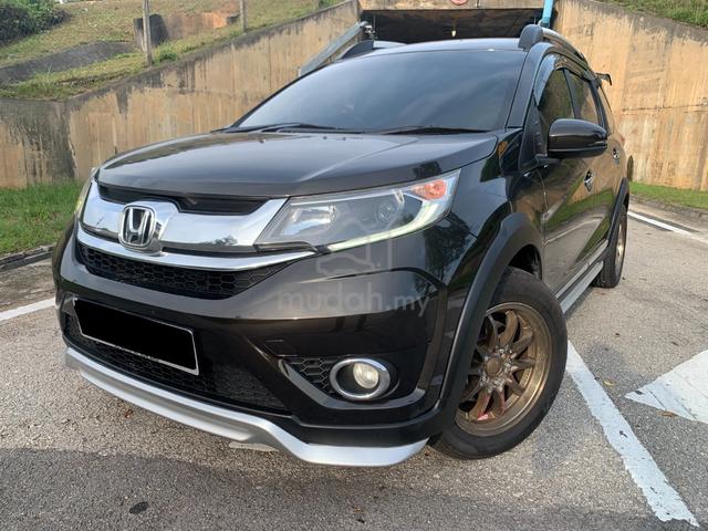 Honda BR-V 1.5 V Hight Spec Full Modulo Leather - 1
