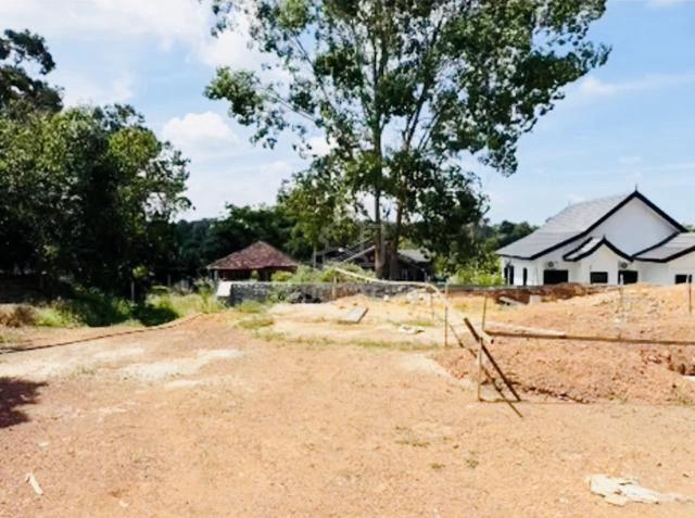 Lot tanah status kediaman bukit katil 1