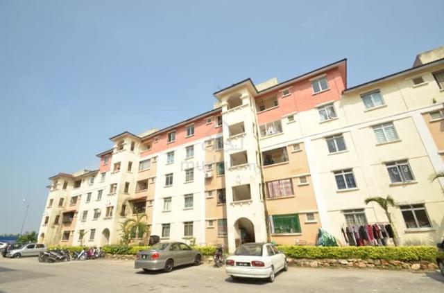 Prima Apartments (Kota Warisan Sepang) 1