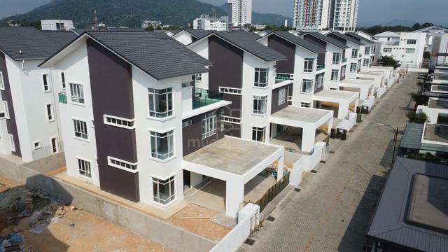 3 Storey Bungalow Taman Lembah Permai 5608'sf | Direct Developer 2