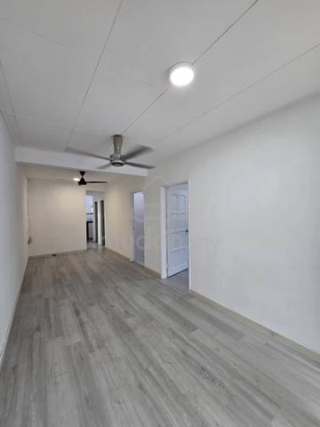 Facing Open Renovated Single Storey Bandar Tasik Kesuma Eco Majestic 1