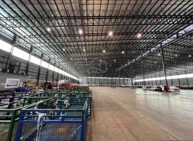 Puchong Grade A Factory Warehouse With Loading Bays 800 Amp 1