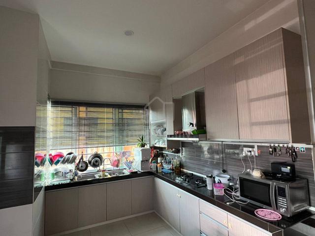 SHM Garden Double Storey Semi-D For Sale 4