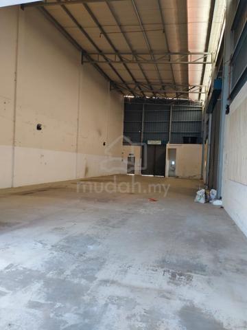 1.5 factory for sale at Mak mandin 1