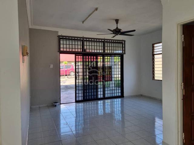 Single Storey Bangalow @ Larkin 4 Bed 2 Bath JB Town CIQ Tampoi 1