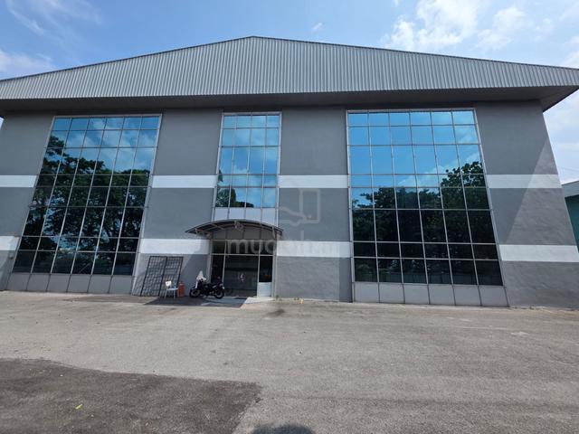 3 storey office with Warehouse,  Subang jaya 1