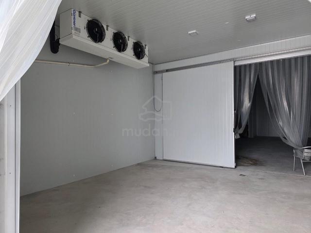 Permas Jaya 9/x 1.5 Storey Factory With Ready Cold Room Johor Bahru 1