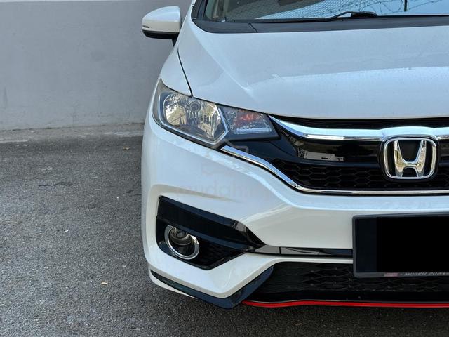2021 Honda JAZZ V 1.5L (A) - 4