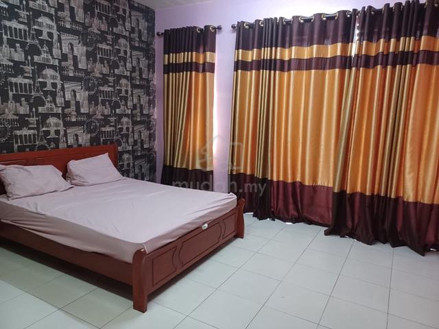 Master room for rent 1