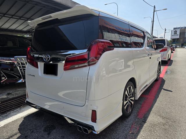 2021 Toyota ALPHARD 2.5 SC Pilot 5A Sunrof Bsm Dim - 4