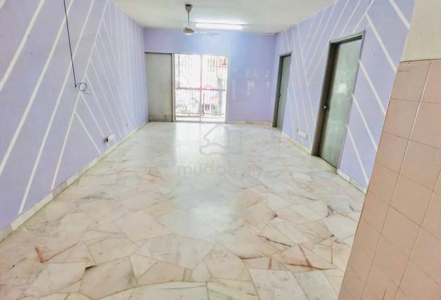 Desa View Towers Apartment 1