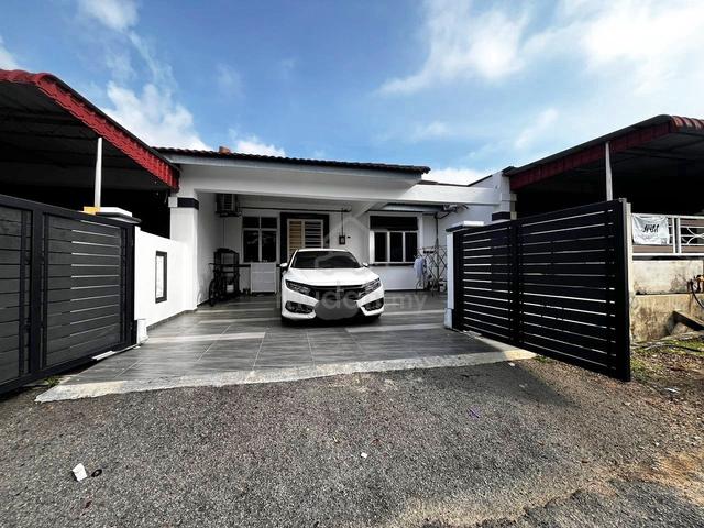 Rumah cantik di Taman Bukit Katil Damai Melaka untuk dijual 1