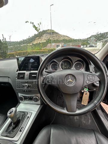 2011 Mercedes Benz C250 CGI BlueEFCY - 4