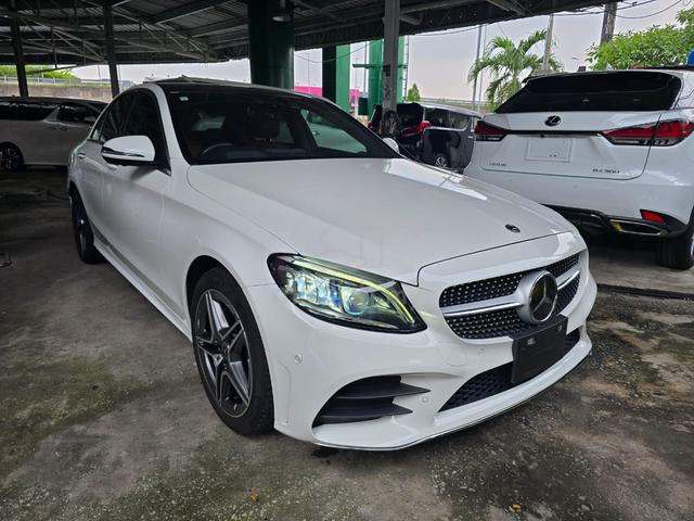 2021 Mercedes-Benz C200 1.5 AMG Laureus edition - 1
