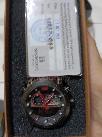NAVIFORCE Men's Black Red Sports Watch - photo 5 of 6