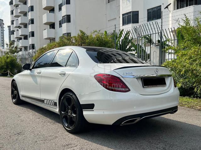 2017 Mercedes Benz C200 2.0 AVTGD/ F.Loan/ 3yWrty! - 4