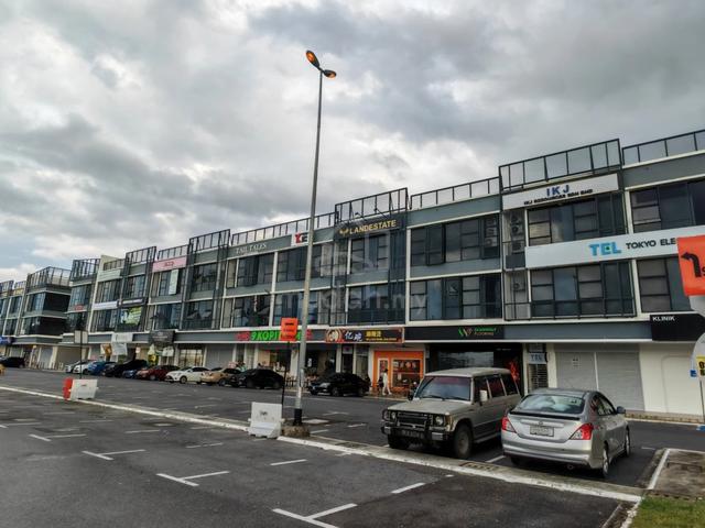 *🏬 2 Unit NorthBank Shop Lot FOR SALES* 1