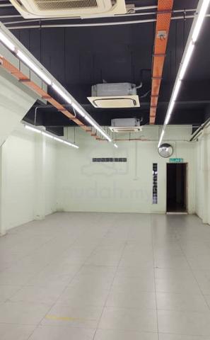 Ground floor shop @ jalan kampung pasir (old klang road) for rent 1