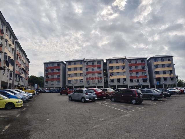 Flat Taman Pelangi Indah 1