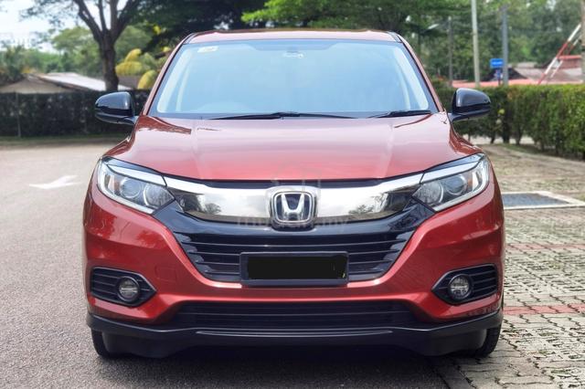 2021 Honda HR-V 1.8  (A) Full Leather (((OFFER))) - 3