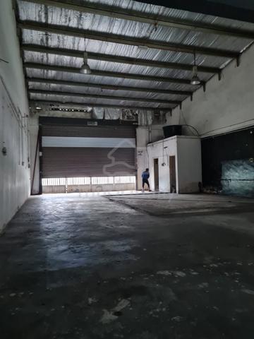 Kota Masai - 1.5 Storey Terrace Factory For Rent 1