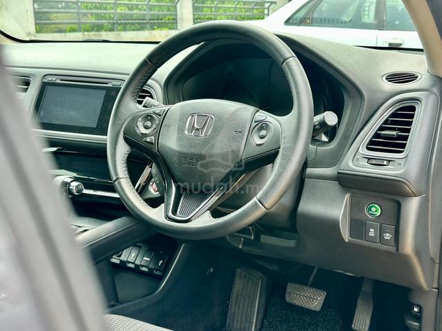SEMI LEATHERš„2016 Honda HR-V 1.8 V REVERSE CAM - 5