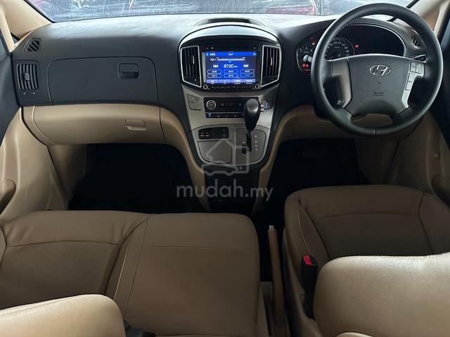 2020 Hyundai GRAND STAREX 2.5 - 3