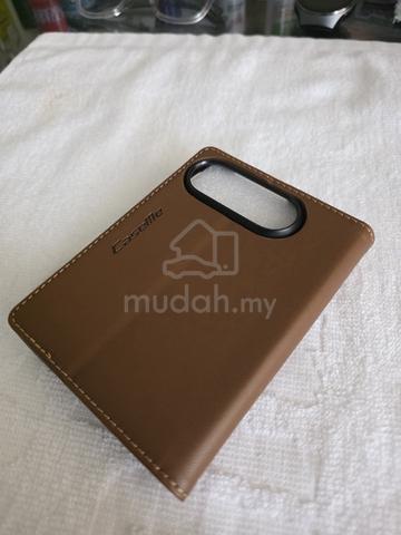 Iphone DUO Magnetic Leather Case  - photo 3 of 4