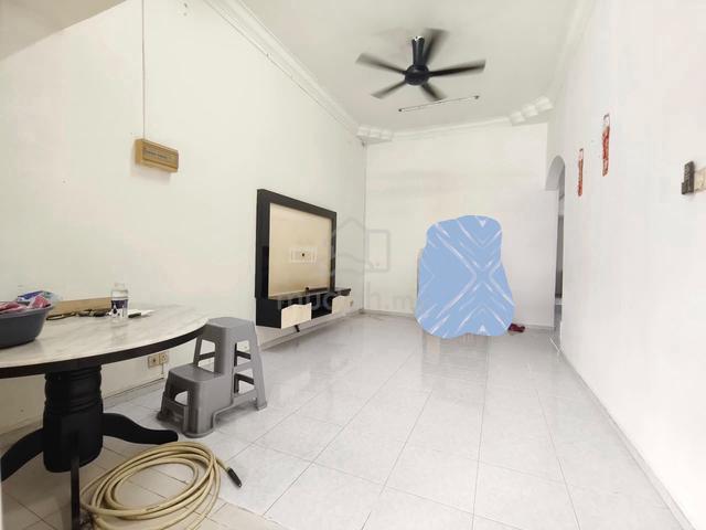 Taman Nusa Bestari NB2 / Single Storey Terrace House For SALE ‼️ 1