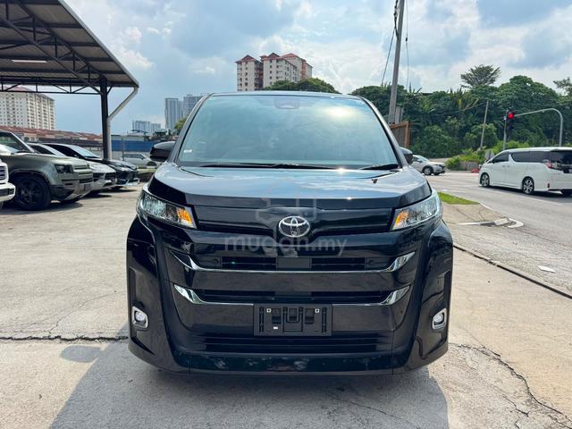 2023 Toyota NOAH 2.0 X 8S 1PD Push Start - 3