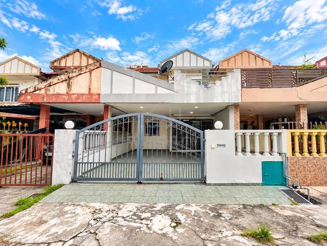 FACING OPEN NEAR SURAU Double Storey Seksyen 1 Bandar Teknologi Kajang 1