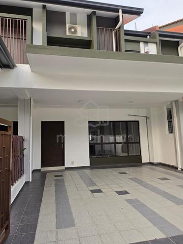 2 STOREY TERRACE HOUSE For RENT SETIA ALAM JALAN SETIA UTAMA 1